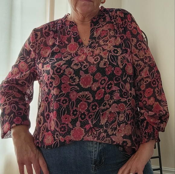 Blouse - Picture 2 of 3